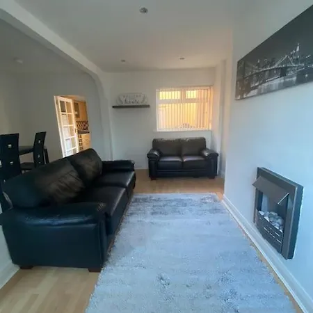 Modern Two Bed House Close To City Centre Belfast Esterno foto