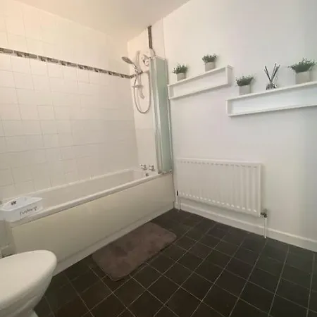 Modern Two Bed House Close To City Centre Belfast Esterno foto